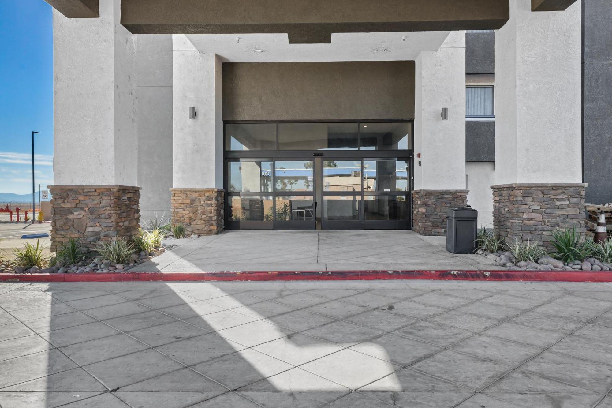 Studio 6 Suites Perris, Ca Extérieur photo