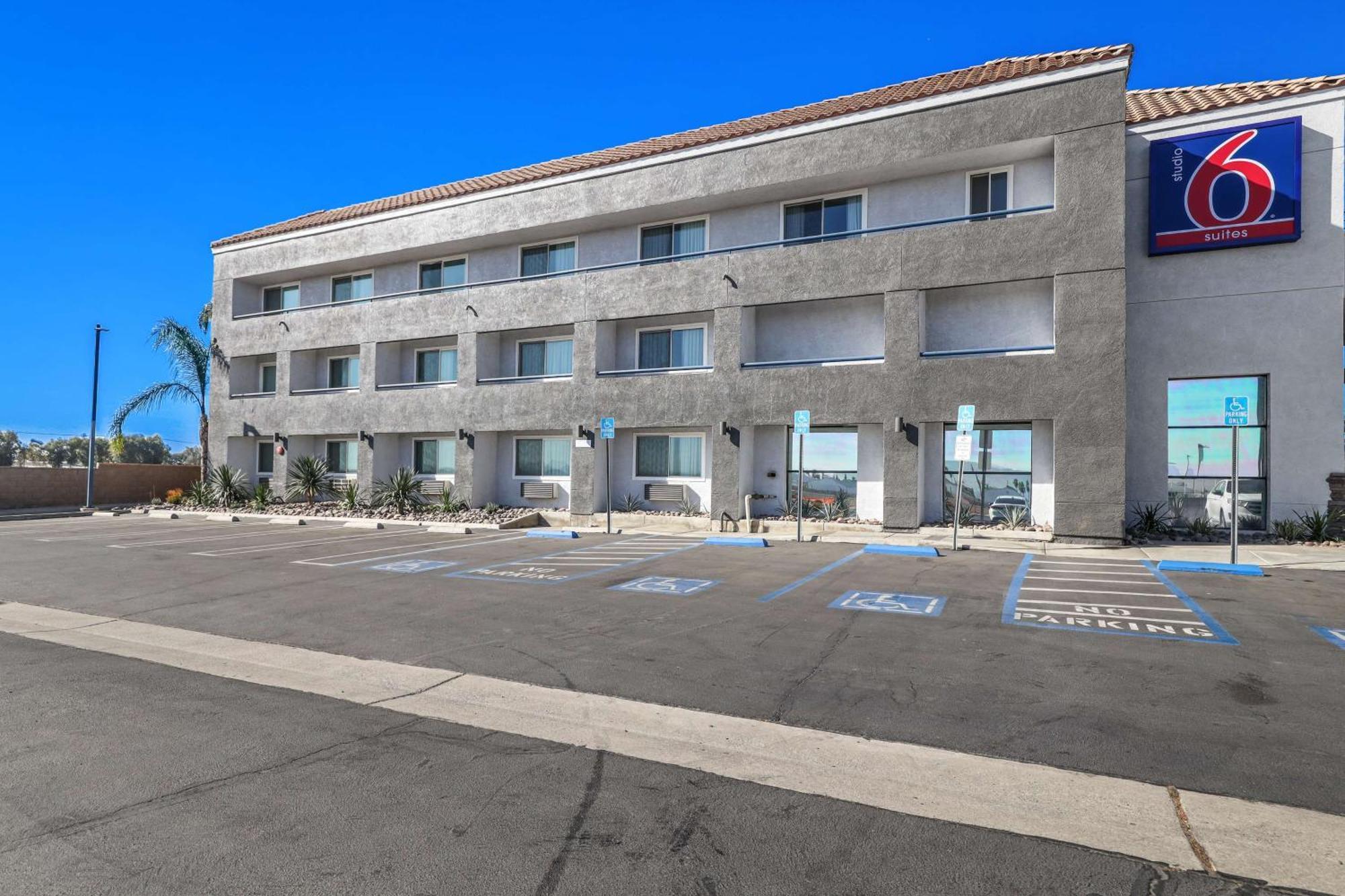 Studio 6 Suites Perris, Ca Extérieur photo