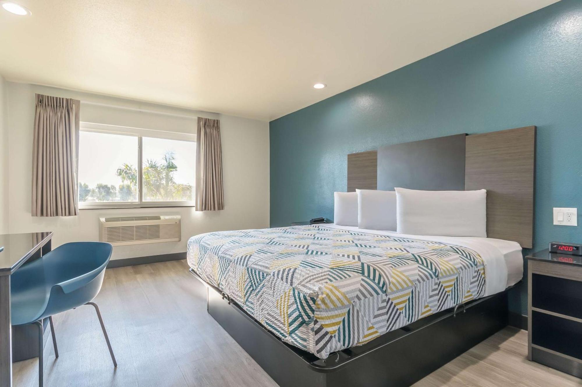 Studio 6 Suites Perris, Ca Extérieur photo