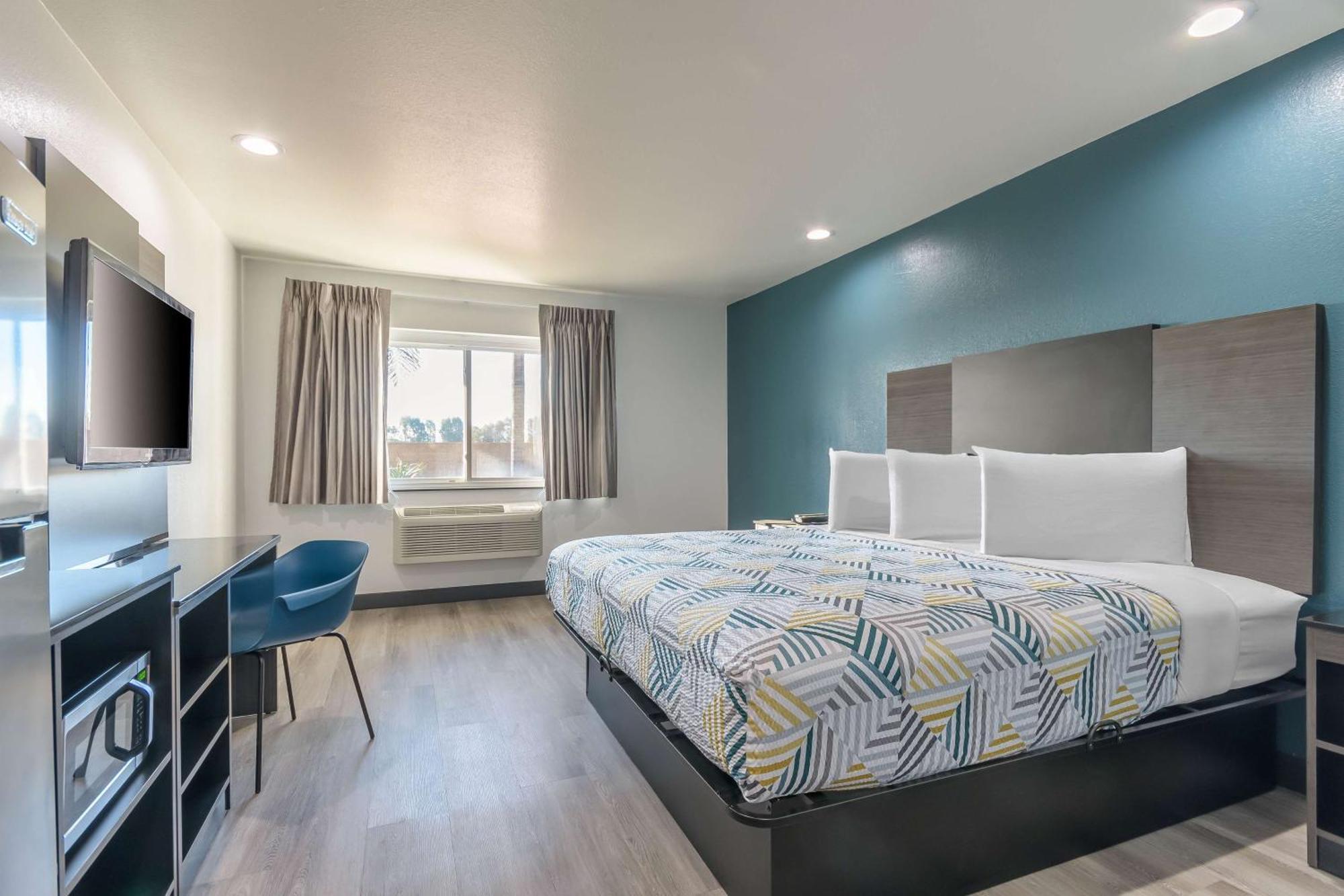 Studio 6 Suites Perris, Ca Extérieur photo